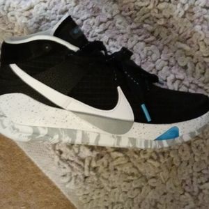 Kevin Durant no.7 air zoom size 6.5y